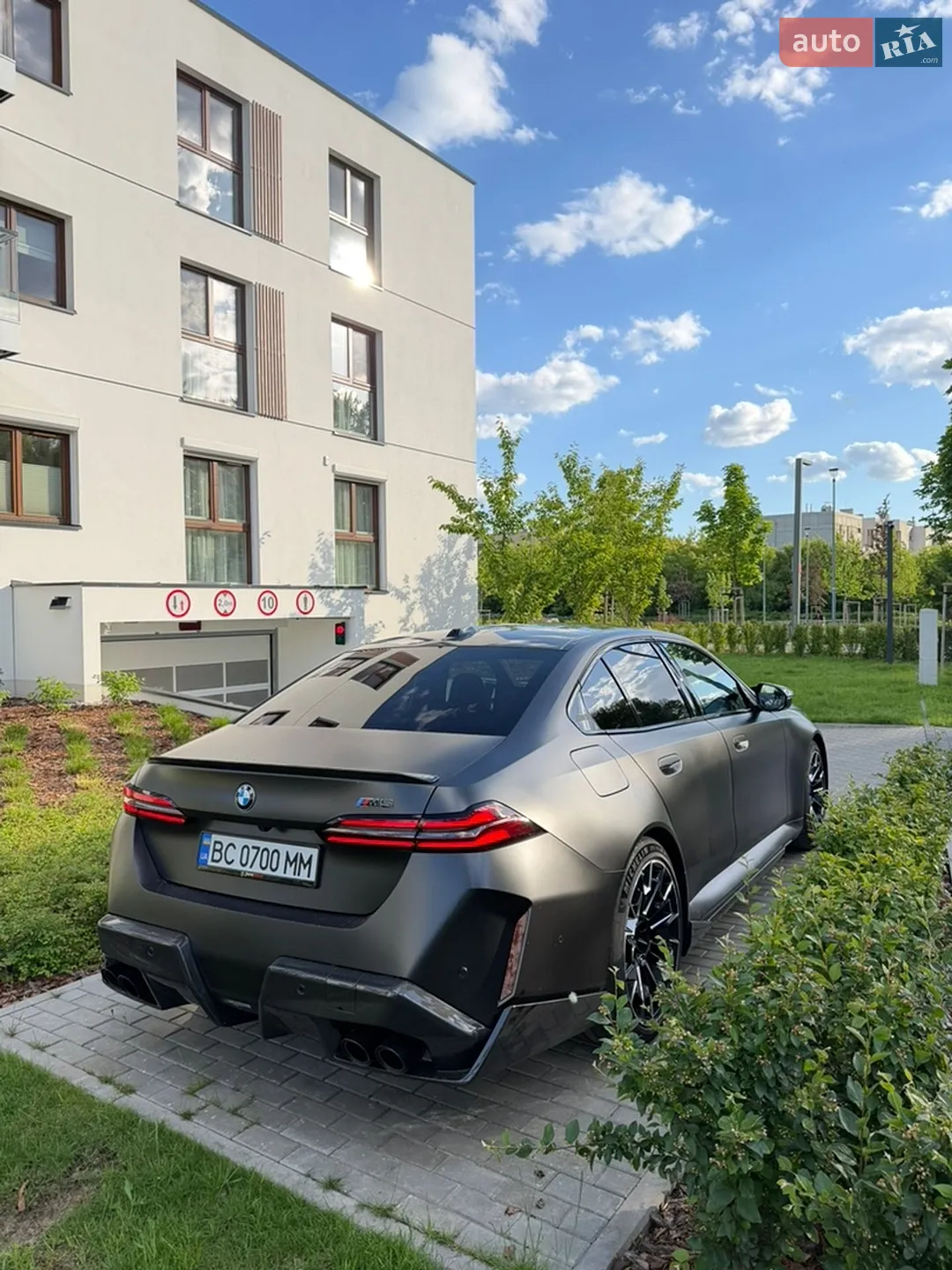 2024 BMW M5 - мініатюра 12