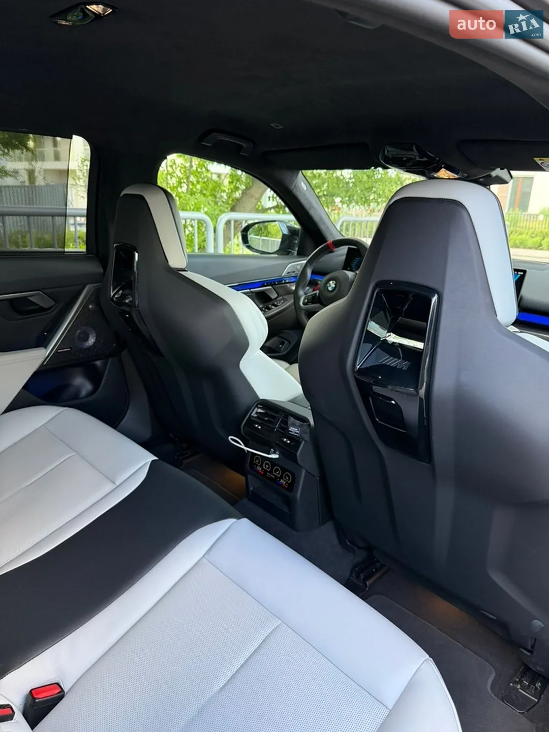 2024 BMW M5 - мініатюра 21