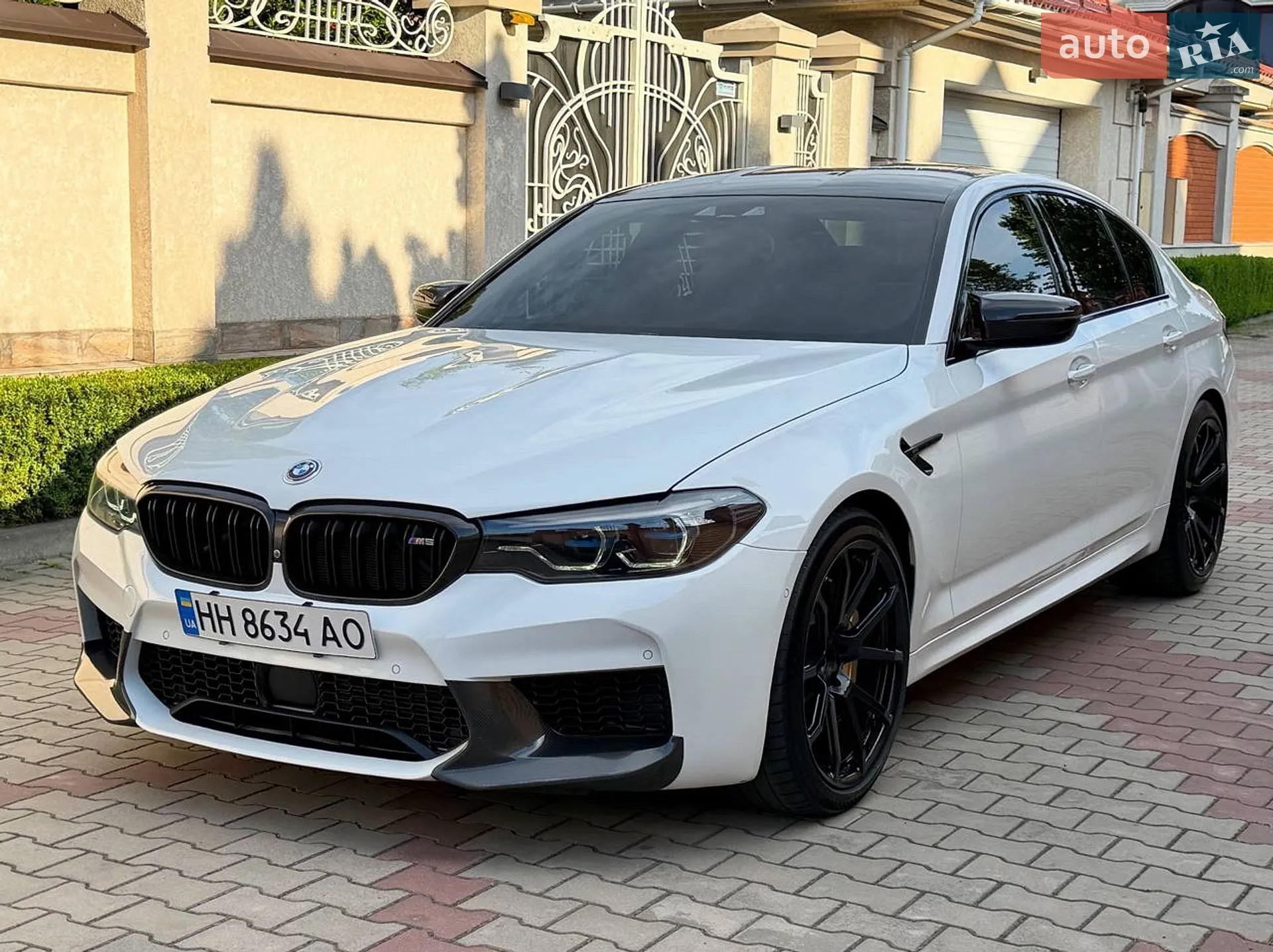 2018 BMW M5 - мініатюра 2