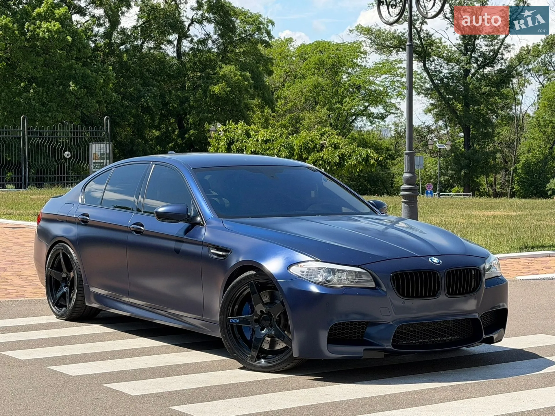 2012 BMW M5 - фото 1