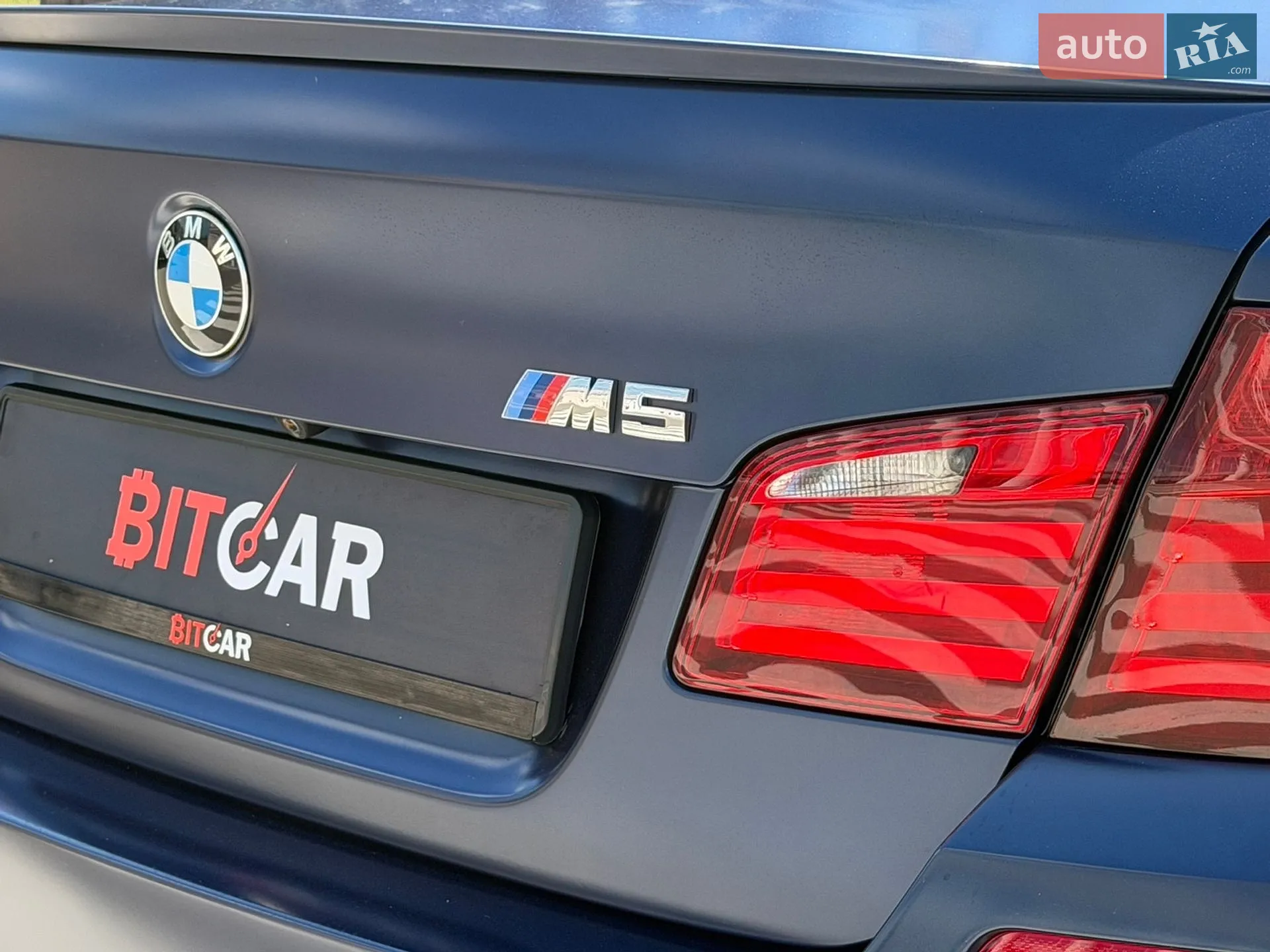 2012 BMW M5 - мініатюра 27