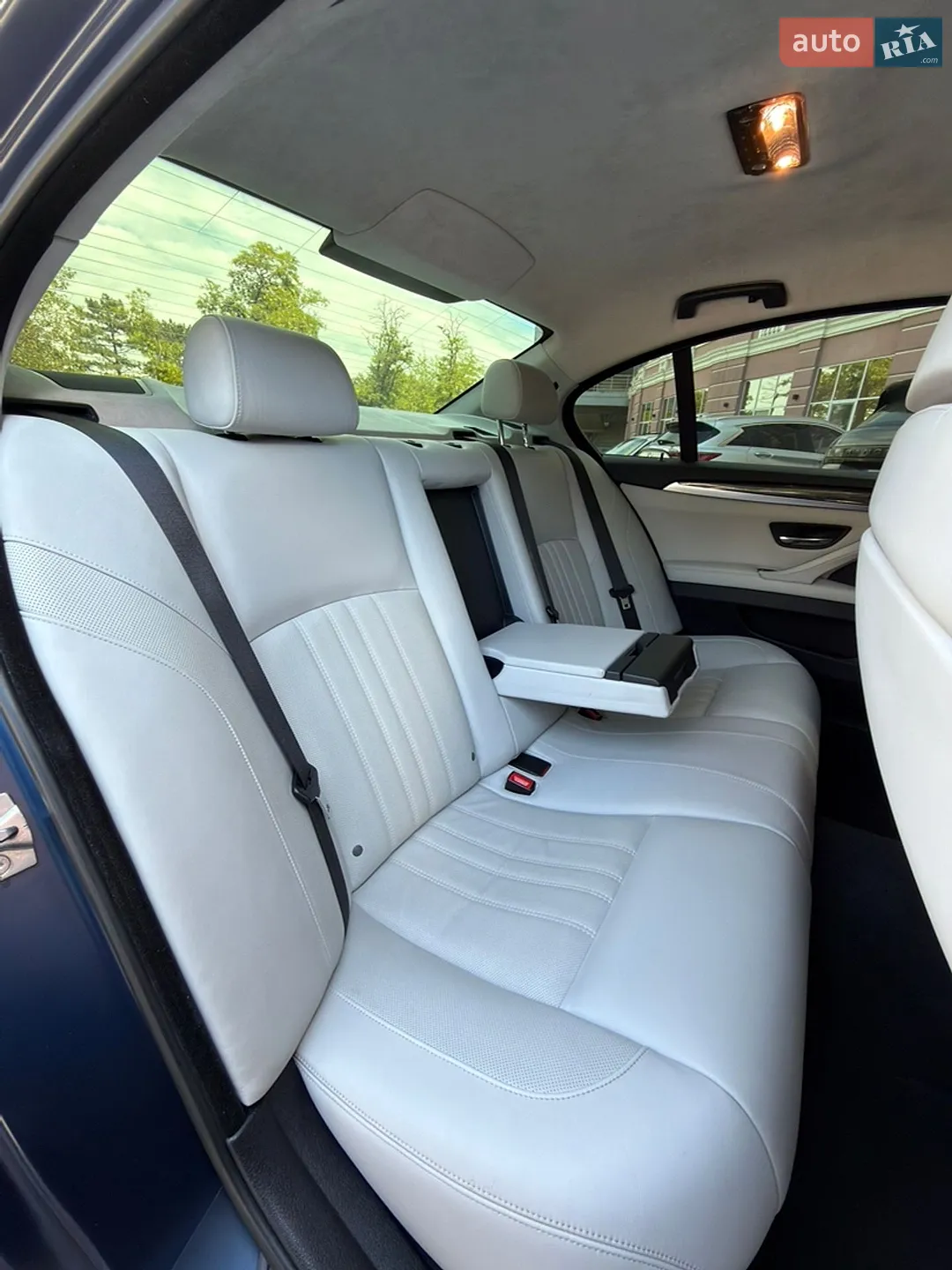 2012 BMW M5 - мініатюра 71