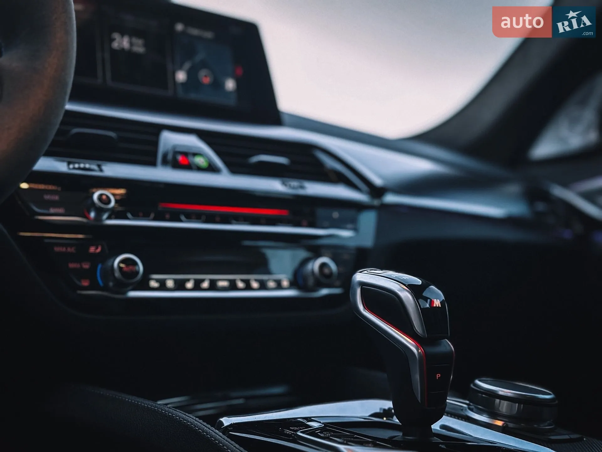 2019 BMW M5 - мініатюра 19