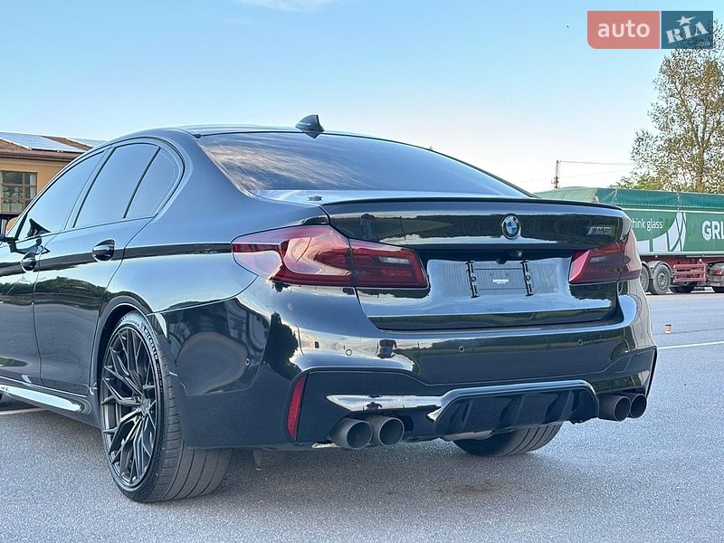 Седан BMW M5 2020 в Вінниці