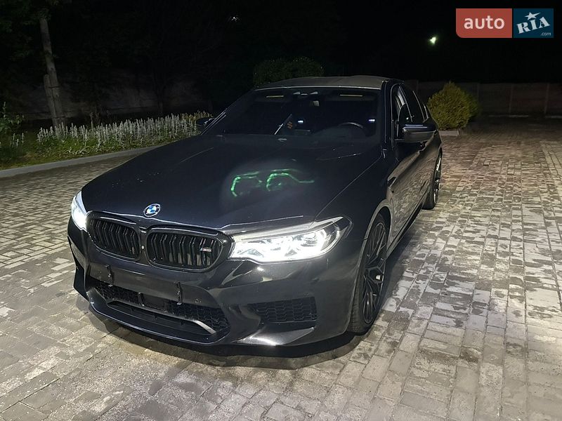 Седан BMW M5 2020 в Вінниці