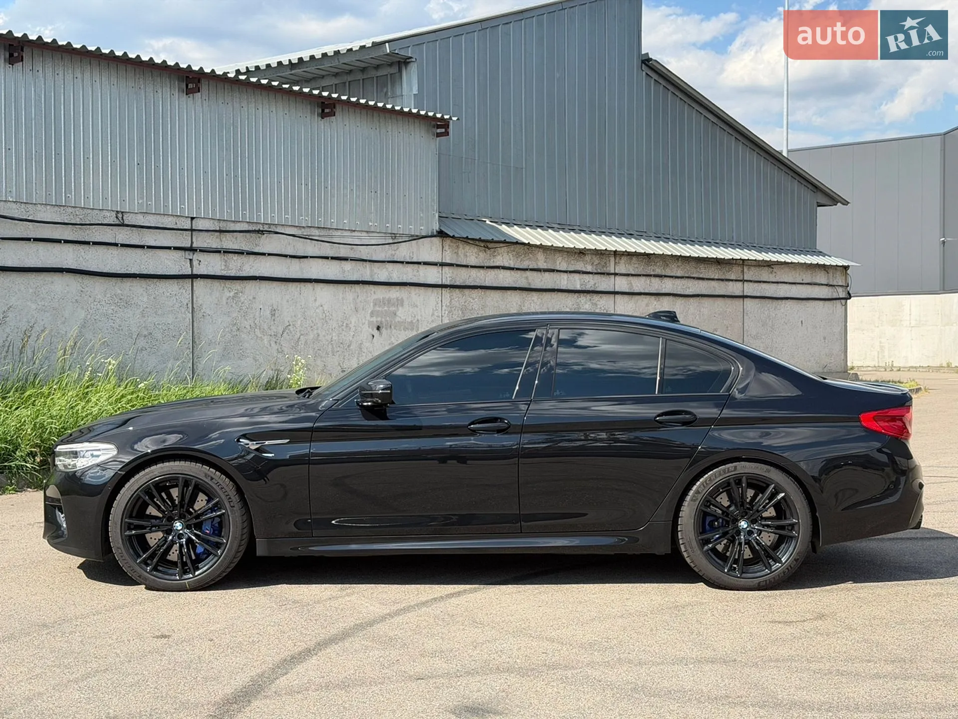 2019 BMW M5 - мініатюра 19