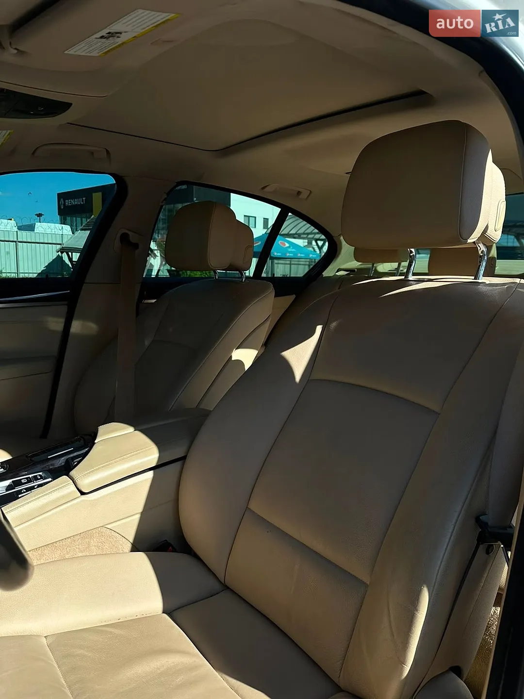 2012 BMW 5er - мініатюра 6