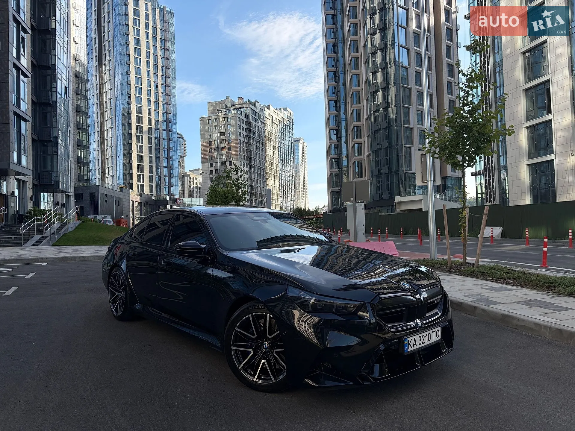 2025 BMW M5 - мініатюра 4