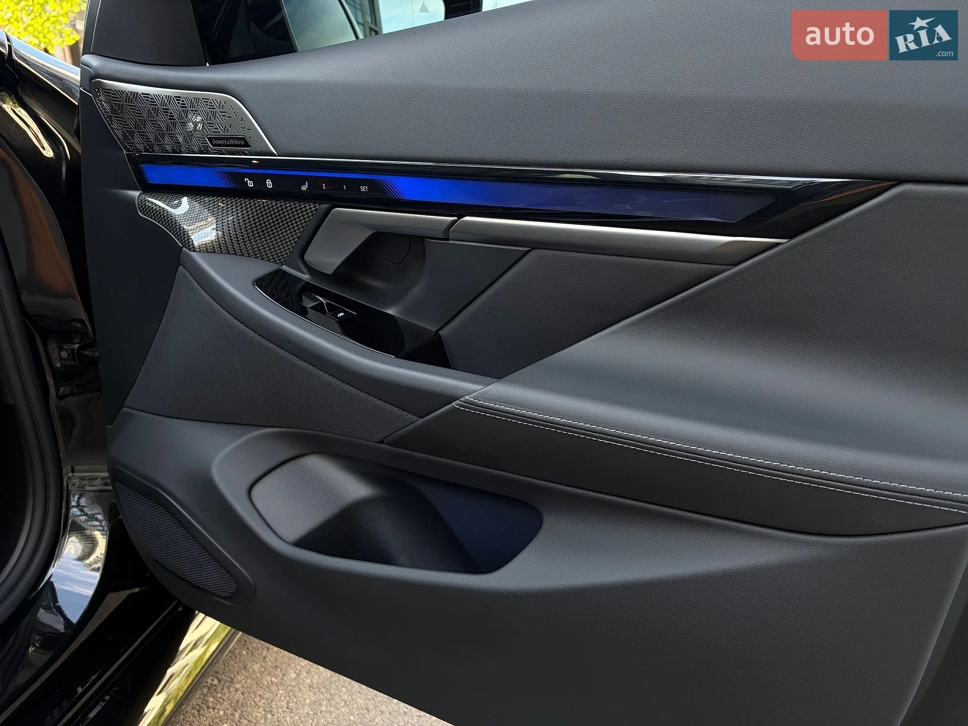 2025 BMW M5 - мініатюра 34