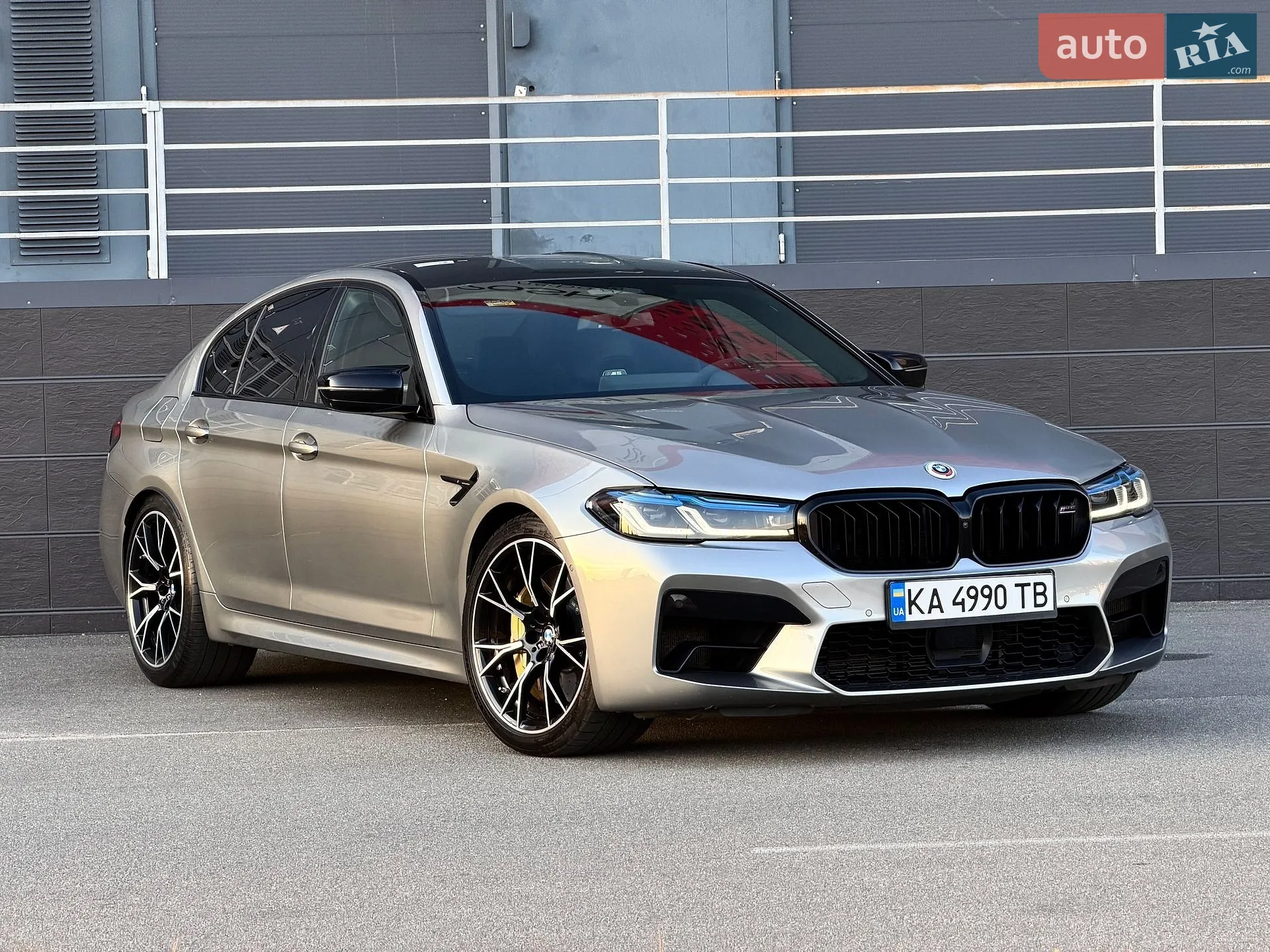 2020 BMW M5 - мініатюра 3