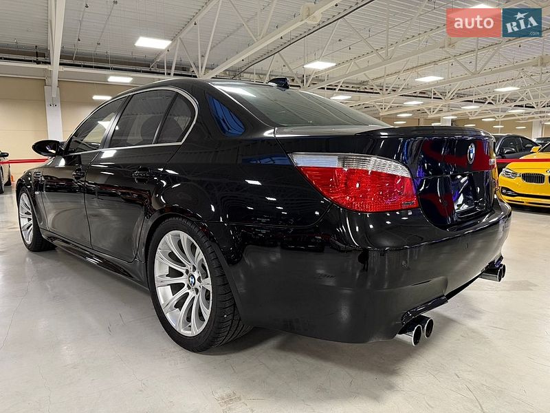 Седан BMW M5 2005 в Дніпрі
