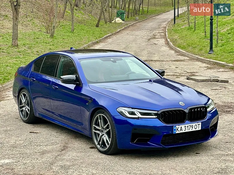 BMW M5