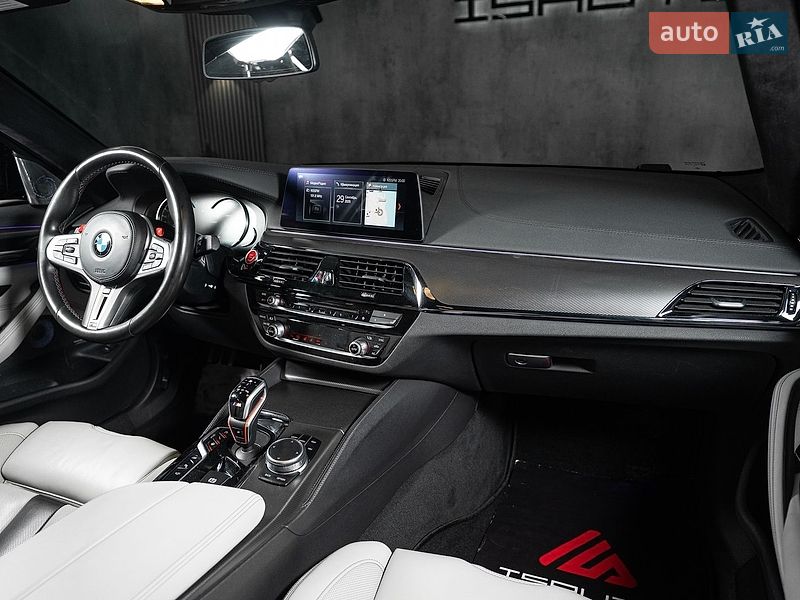 Седан BMW M5 2019 в Одессе