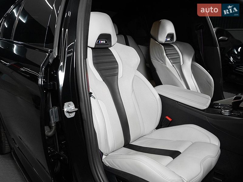 Седан BMW M5 2019 в Одессе