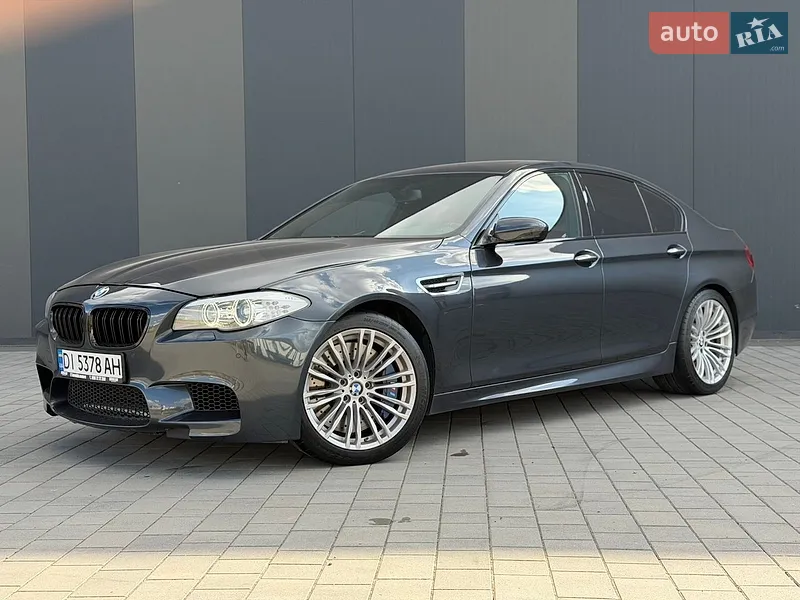 BMW M5
