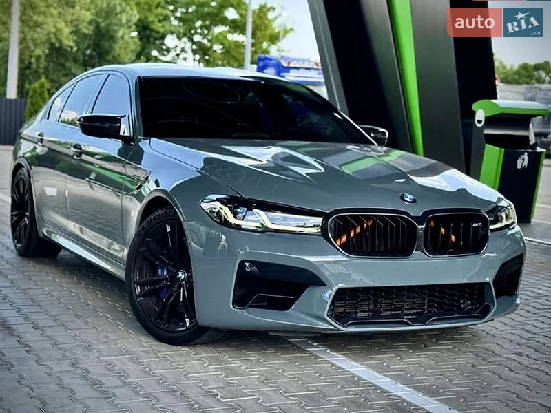 BMW M5