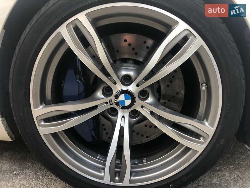 Купе BMW M6 2013 в Хусті
