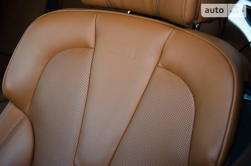 Седан BMW M6 2016 в Києві