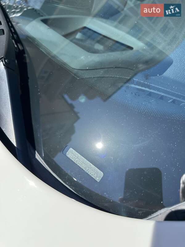 Кабриолет BMW M6 2008 в Киеве фото 17 Кабриолет BMW M6 2008 в Киеве