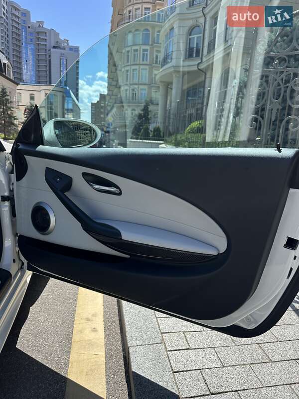 Кабриолет BMW M6 2008 в Киеве фото 24 Кабриолет BMW M6 2008 в Киеве