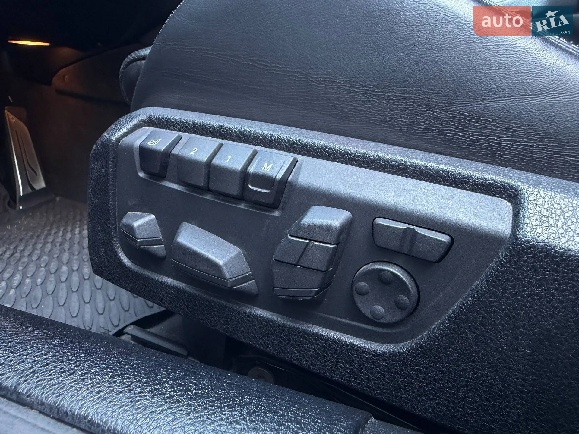 2013 BMW M6 - мініатюра 40