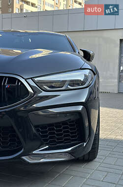 Купе BMW M8 Gran Coupe 2021 в 