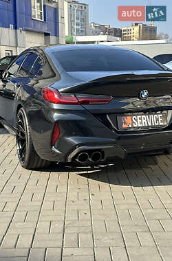 Купе BMW M8 Gran Coupe 2021 в 