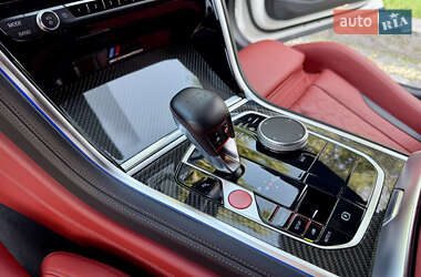 Купе BMW M8 Gran Coupe 2021 в 