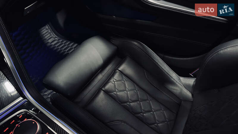 Купе BMW M8 Gran Coupe 2022 в Киеве