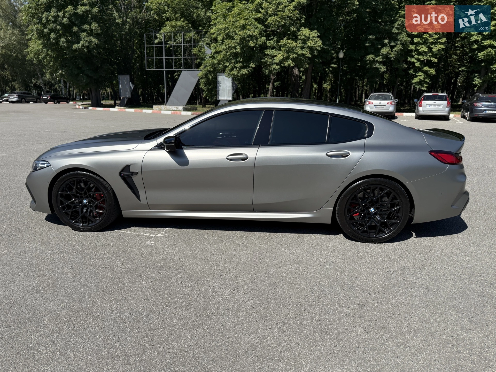 2020 BMW M8 - мініатюра 9