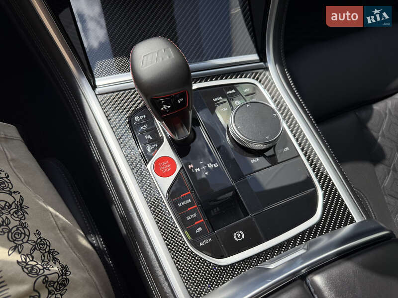 Купе BMW M8 Gran Coupe 2022 в Киеве фото 25 Купе BMW M8 Gran Coupe 2022 в Киеве