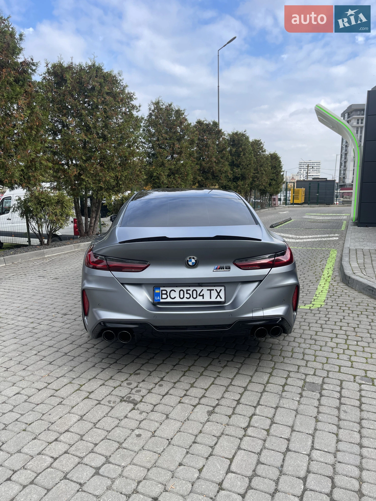 2022 BMW M8 - мініатюра 4