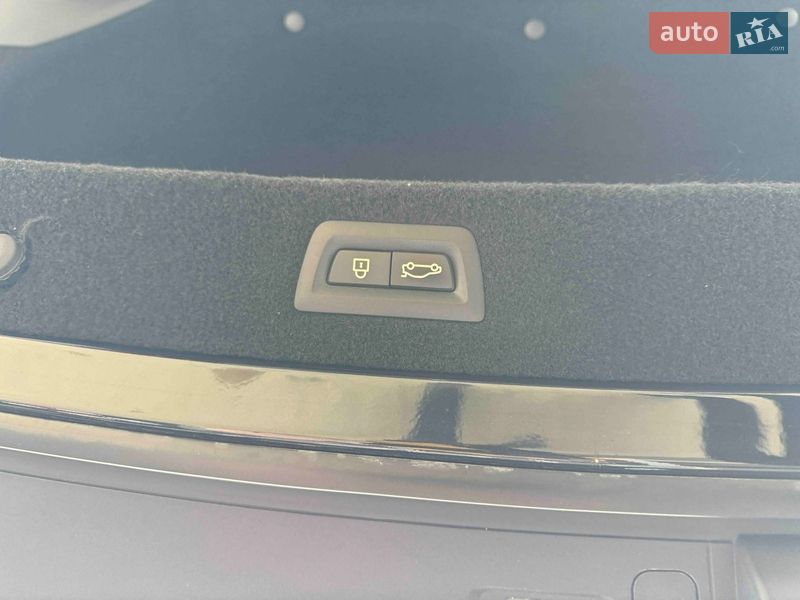 Купе BMW M8 Gran Coupe 2022 в Львове