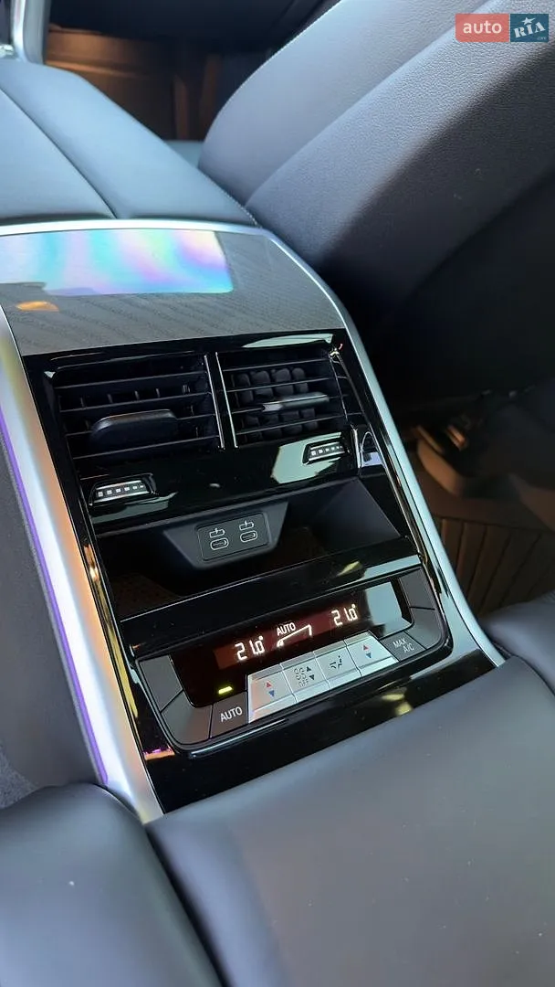 2019 BMW M8 - мініатюра 13