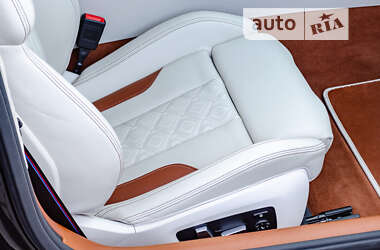 Купе BMW M8 2019 в 