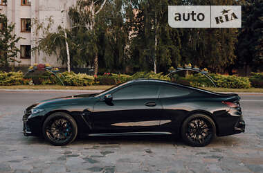 Купе BMW M8 2019 в 