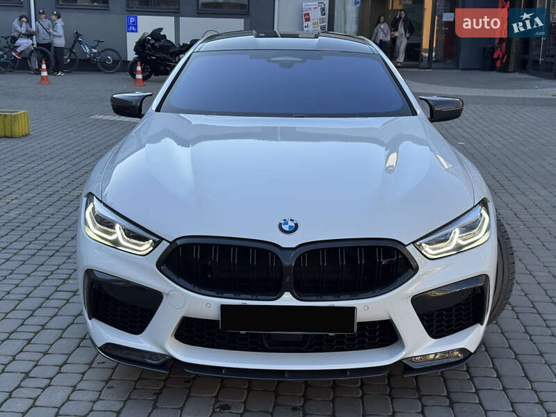 Купе BMW M8 2019 в Коломые