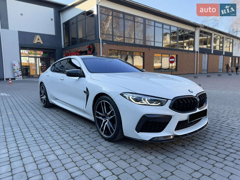 Купе BMW M8 2019 в Коломые