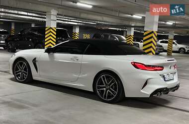 Кабриолет BMW M8 2019 в 