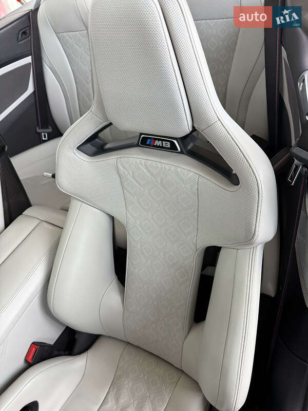Кабріолет BMW M8 2021 в Рівному