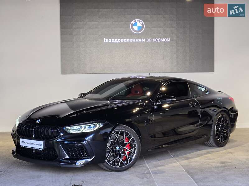Купе BMW M8 2023 в 