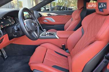 Купе BMW M8 2023 в 