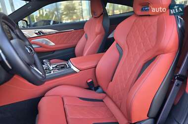 Купе BMW M8 2023 в 