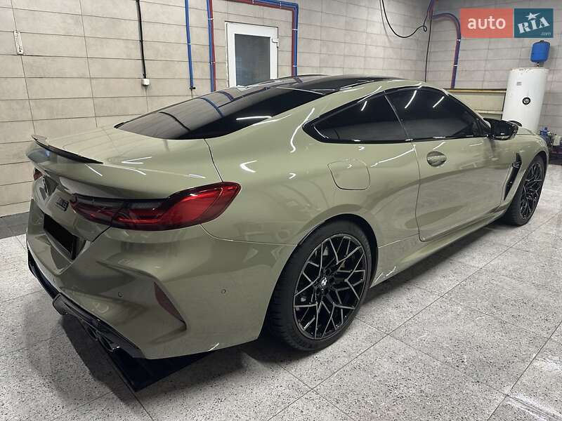 Купе BMW M8 2019 в Киеве фото Купе BMW M8 2019 в Киеве