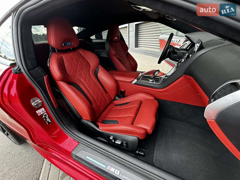 Купе BMW M8 2022 в Києві