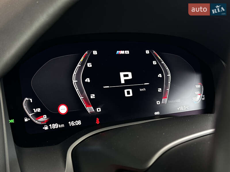 Купе BMW M8 2022 в Києві