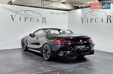 Кабриолет BMW M8 2019 в 