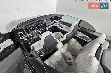 Кабриолет BMW M8 2019 в 