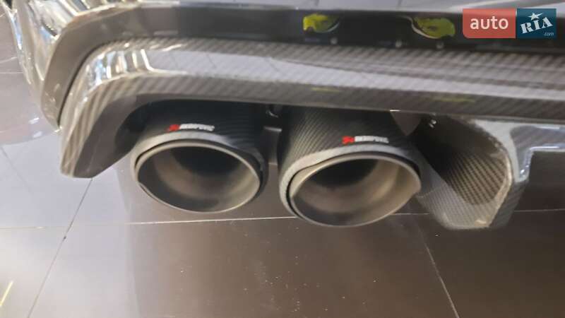 Купе BMW M8 2023 в Киеве