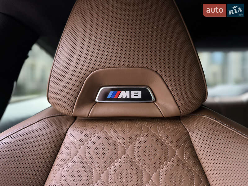 Купе BMW M8 2023 в Киеве фото 28 Купе BMW M8 2023 в Киеве